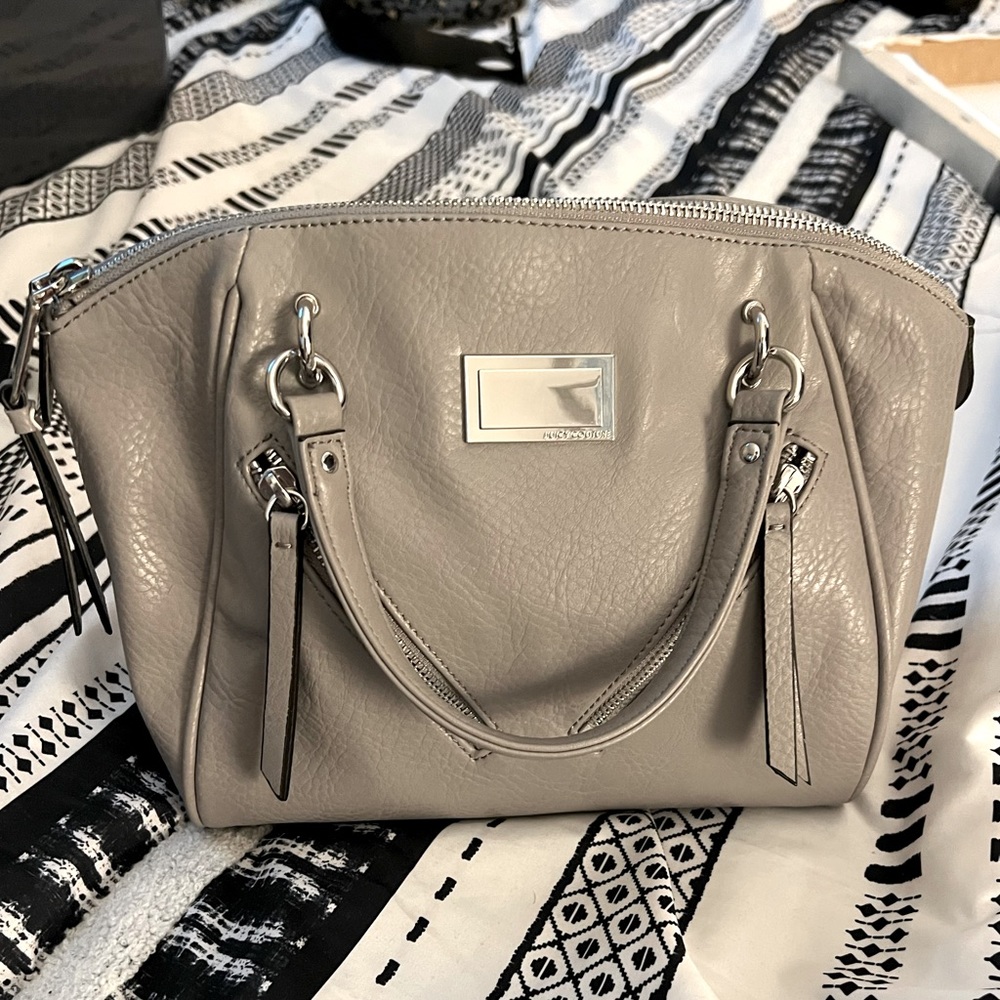 Cute Juicy Couture Gray purse